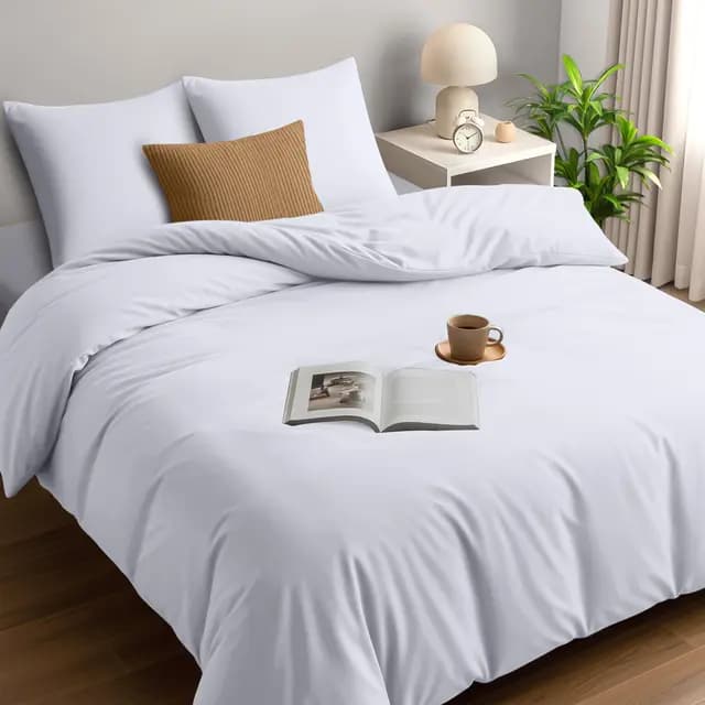Utopia Bedding Housse de Couette 220x240 cm avec 2 Taies d'oreiller 65x65 cm (Blanc) - Parure de lit 220 x 240 cm - Ensembles de Housses de Couette en Microfibre brossée Douce