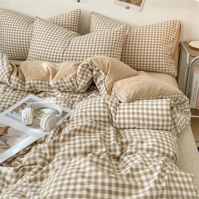 Michorinee Housse de Couette Carreaux Vichy 220x240 Beige Marron - Parure de Lit Adulte 2 Personnes en Microfibre - Linge de Lit à Carreaux Réversible avec 2 Taies d'oreiller 65x65 cm