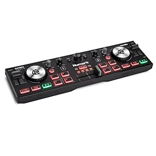Numark DJ2GO2 Touch Controleur DJ 2 Canaux Portable avec Table de Mixage et Carte Son Intégrées et Platines Tactiles, Livré avec Serato DJ Lite