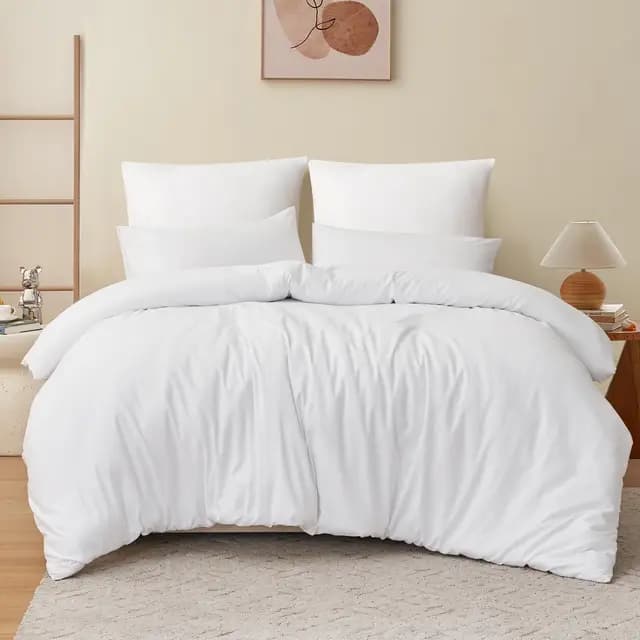 RUIKASI Housse de Couette 220x240 cm Blanc avec Fermeture Éclair – Parure de Lit 2 Personne pour Lit 180x200 avec 2 Taie d'oreiller 65x65 cm – Ensemble en Microfibre Infroissable