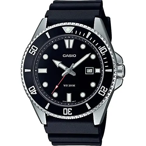 Casio Montre de plongée noire