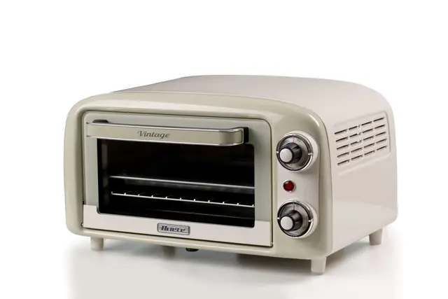 Ariete 3919 Four Électrique Vintage, capacité 10L, pour Cuire ou Réchauffer les Aliments, Température jusqu'à 230°, Minuterie 60 minutes, Grille en Acier Inoxydable, 800W, Double Verre, Beige