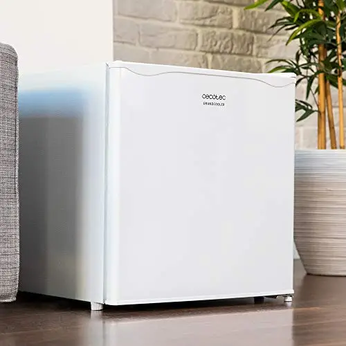 Cecotec Minibar GrandCooler 20000 SilentCompress White. Capacité de 46 litres, avec compresseur, Température réglable, Efficacité énergétique F