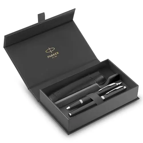 Parker IM Duo Coffret Cadeau | Stylo Plumestylo bille et étui à Stylo | Finition laquée noire avec garnitures chromées | Pointe moyenne | Recharges d’encre bleue | Le cadeau de fin d’études idéal