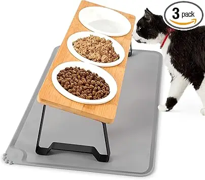 Lannvan Gamelle Chat Surélevée - 3 Bols en Céramique avec Support 15° Incliné et Tapis - pour Chats et Petits Chiens