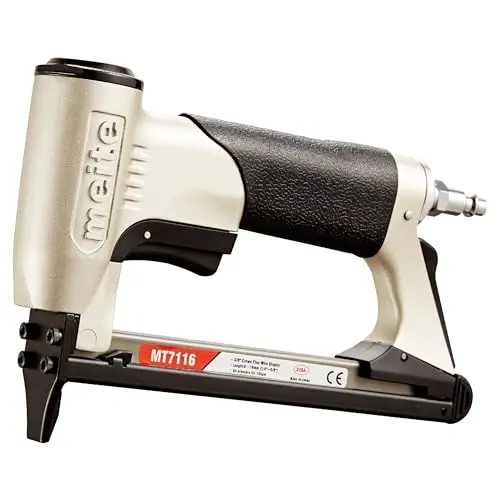 meite MT7116 Agrafeuse Tapissier Pneumatique, Utilise des Agrafes de Type 71, Agrafes 6 à 16 mm, Couronne 9,1 mm – Pression de Travail 4–7 bar – Agrafeuse Pneumatique Pour Meubles et Travail du Bois