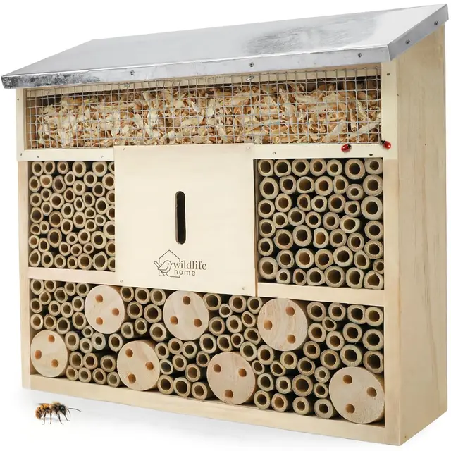 WILDLIFE HOME Hôtel à insectes avec toit en métal I Non traité Maison d'abeilles en bois massif pour abeilles, coccinelles et chrysopes, maison à insectes I Aide à la nidification Hôtel à insectes à