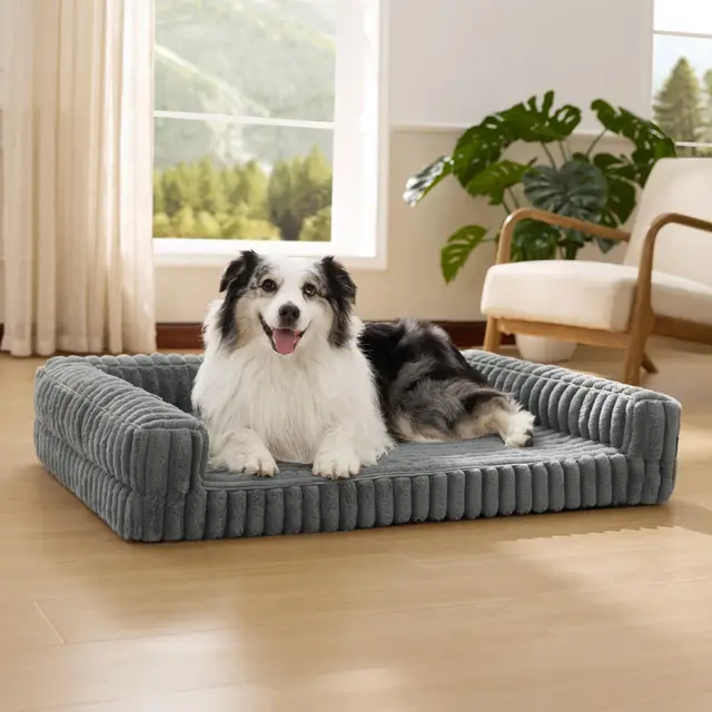 Bedsure Panier Chien Orthopédique Grand - 106x76x18cm Canapé avec Rebords en Mousse à Mémoire de Forme Alvéolée, Imperméable, Fond Antidérapant, Housse Velours Côtelé Déhoussable, Gris