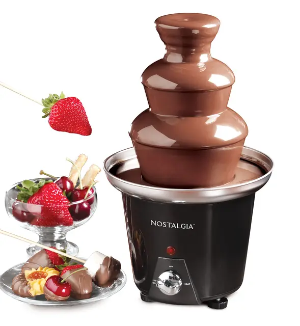 Nostalgia Fontaine à fondue au chocolat de 24 onces, capacité de 1,5 livre, facile à assembler à 3 niveaux, parfaite pour le fromage nacho, la sauce barbecue, le ranch, les liqueurs, noir