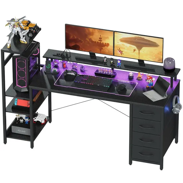 YOUDENOVA Table de Jeu avec éclairage LED et Prise, 150 x 50 cm, Bureau d'ordinateur avec tiroirs, Fibre de Carbone, Noir